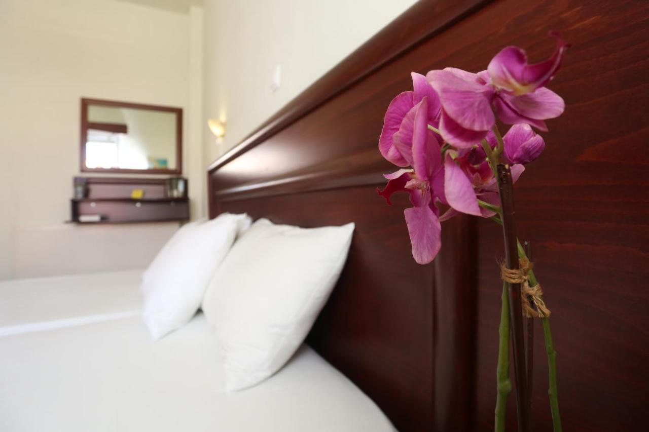 Xanthos Studios Пефкохори Экстерьер фото